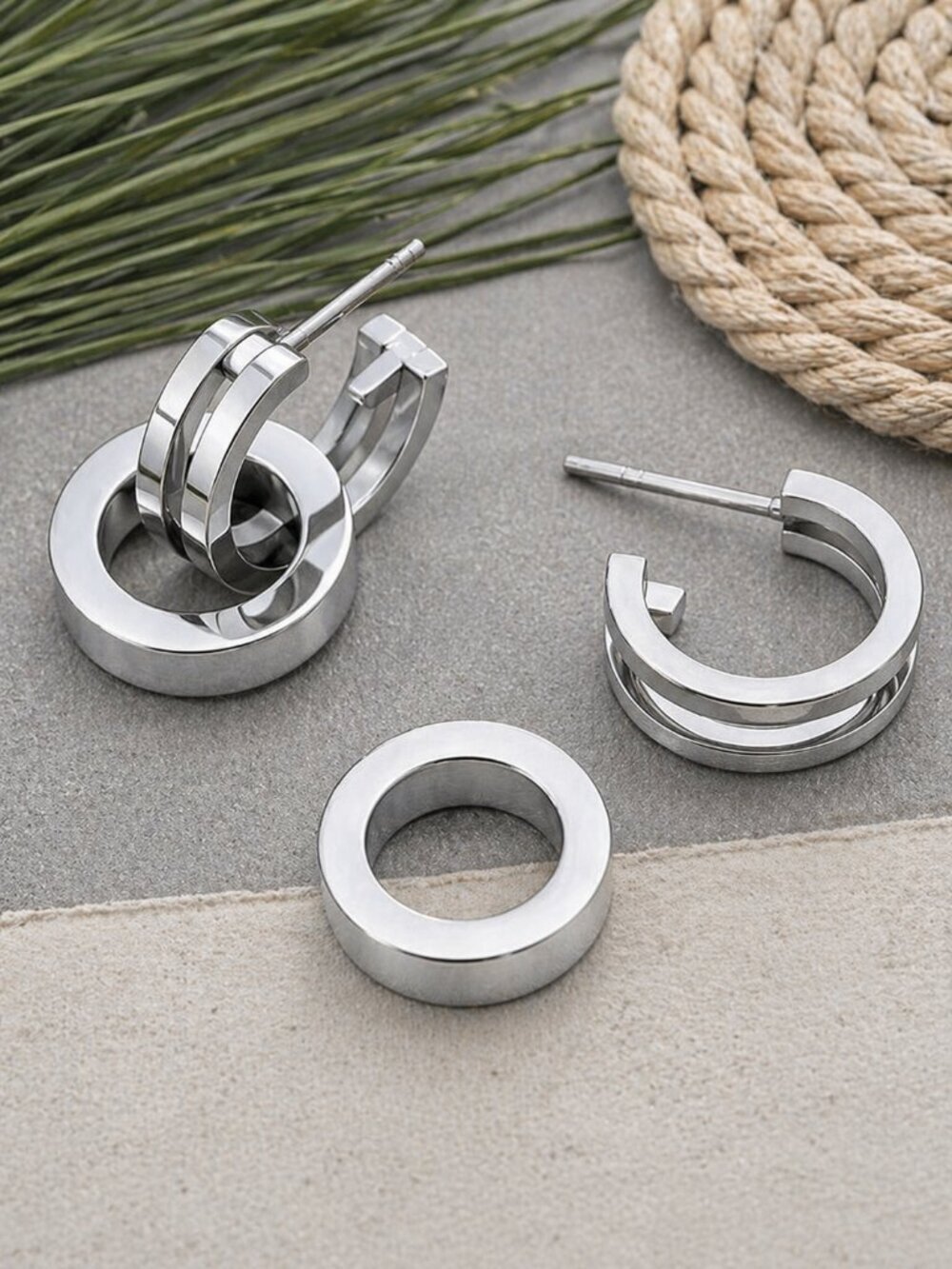 18K White Gold Plated Stainless Steel Old Money Double Hoop Huggie Earrings 1in